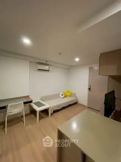 1759143881276-LINE_ALBUM_Knightbridge 26 Sep 2025_250927_4.jpg.webp