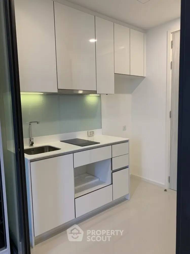  1 Bedroom Condo at Mazarine Ratchayothin-1