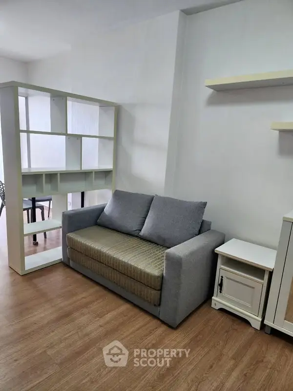 image_rental-23884192