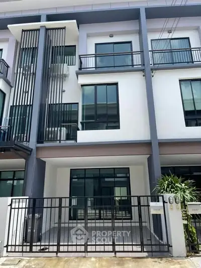 image_rental-28500512