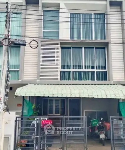 image_rental-31442597