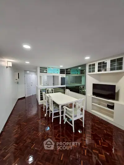 image_rental-28510896