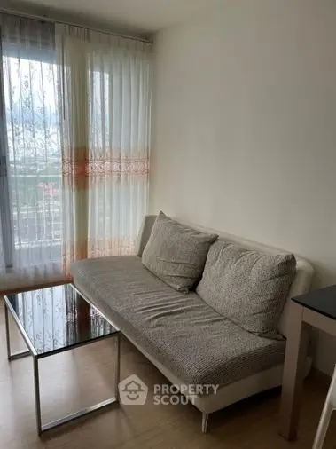 image_rental-8418560