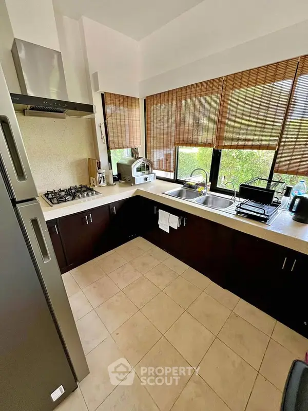 image_rental-27117952