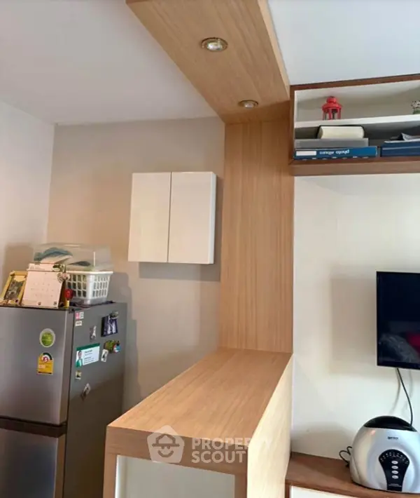 image_rental-30807415