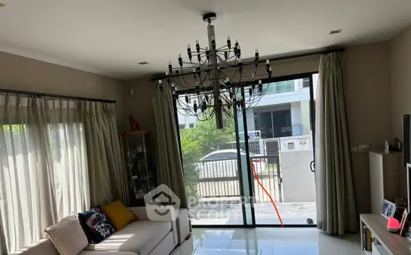 image_rental-17613474