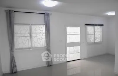 1954841-2-Photoroom.png