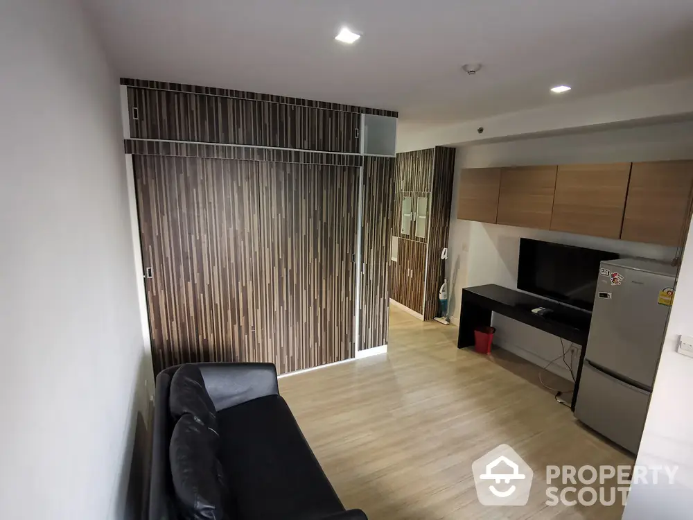  1 Bedroom Condo at The Seed Mingle Sathorn Suanplu-1