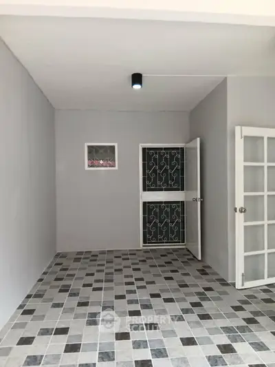 image_rental-31131785