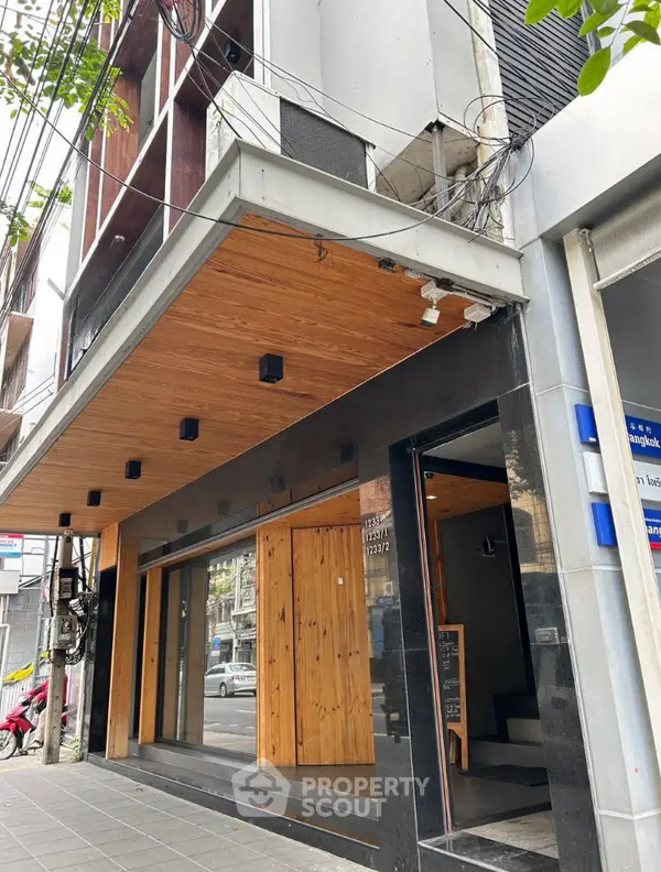 image_rental-30016526