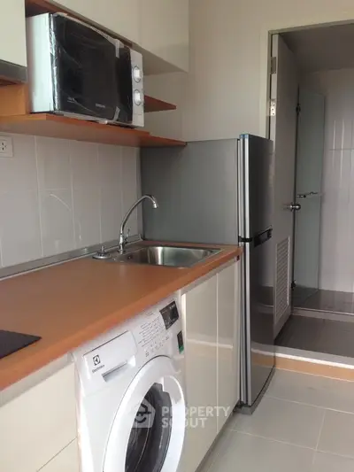  1 Bedroom Condo at The President Sathorn Ratchapruek 3-2