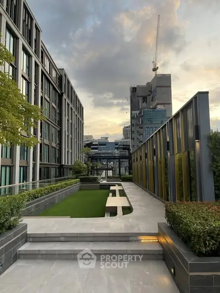 image_rental-27137562