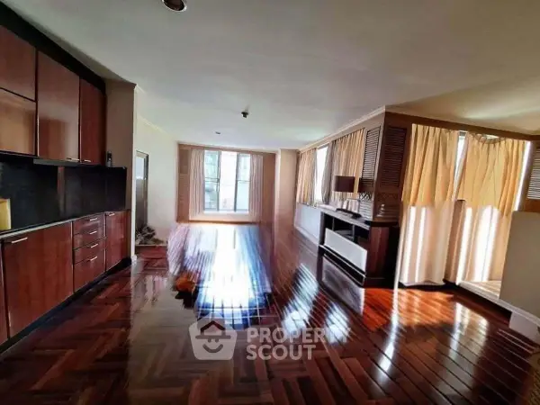 image_rental-29674267