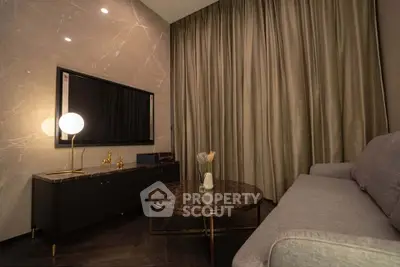 Luxurious living room with elegant decor and modern furnishings, perfect for relaxation and entertainment.