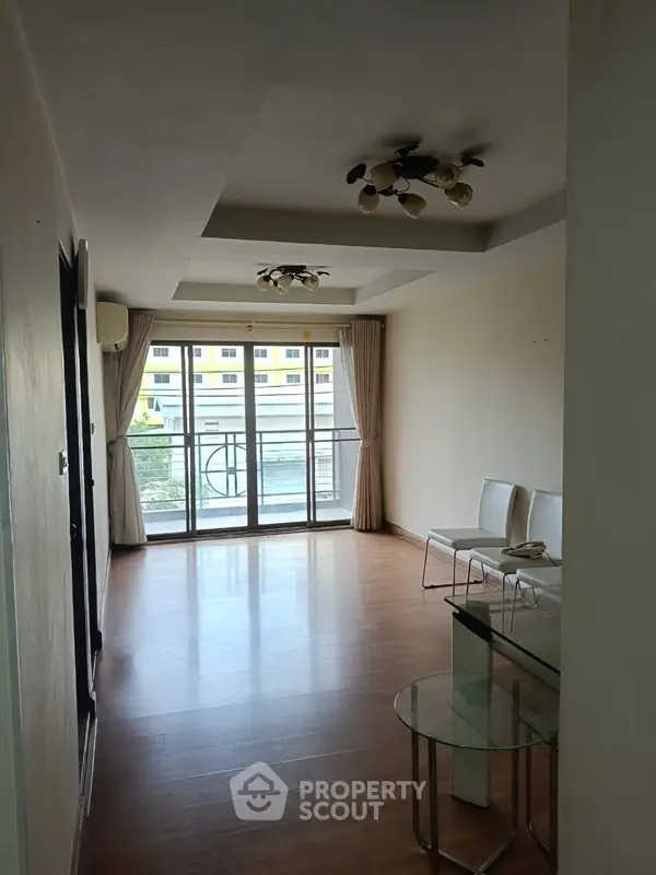 image_rental-27374455