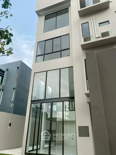 image_rental-29275082