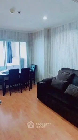 Cozy living room with modern decor and wooden flooring