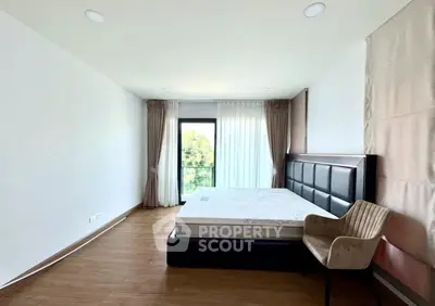 image_rental-30432216