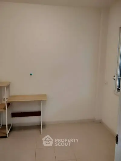 image_rental-27214595