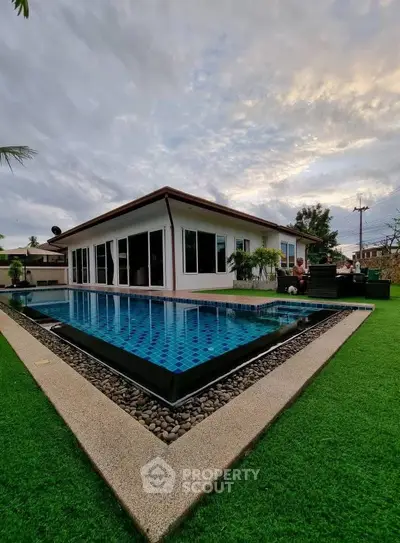 image_rental-34184642