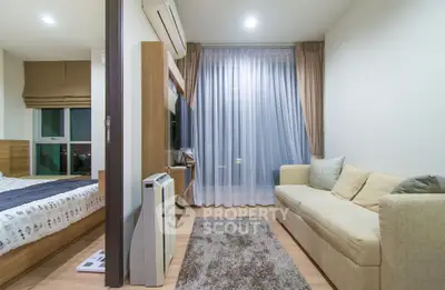Fully Furnished 1 Bedroom Condo at Rhythm Sathorn-1