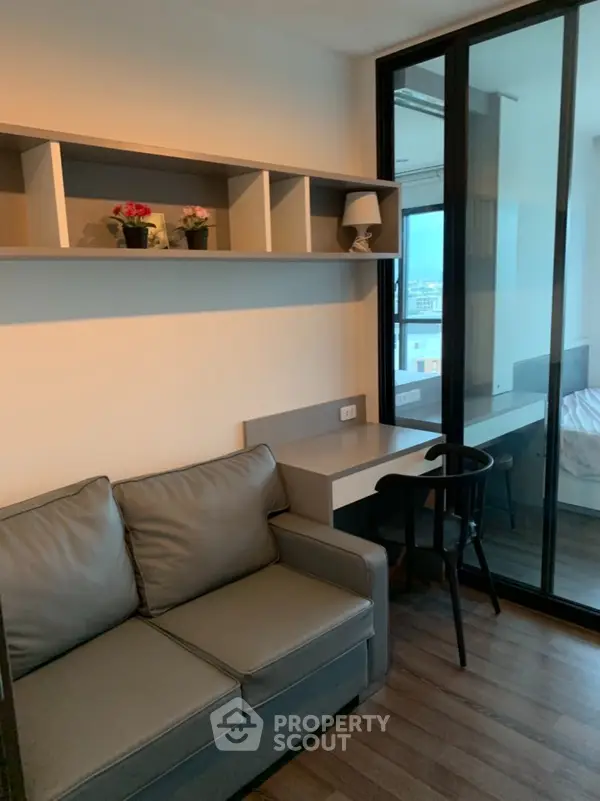 image_rental-18057091