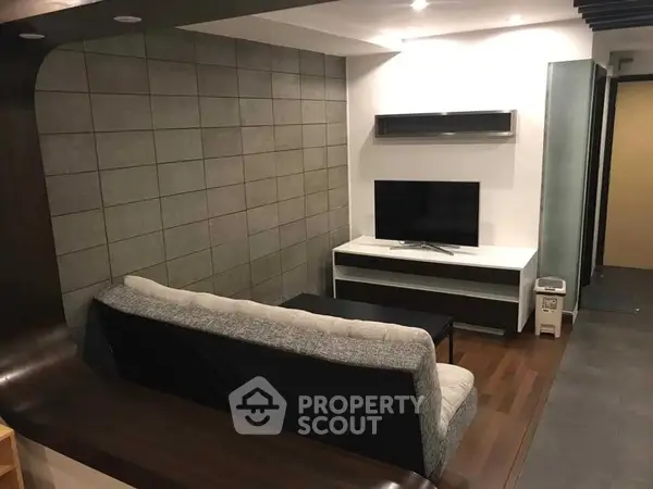 image_rental-8440990