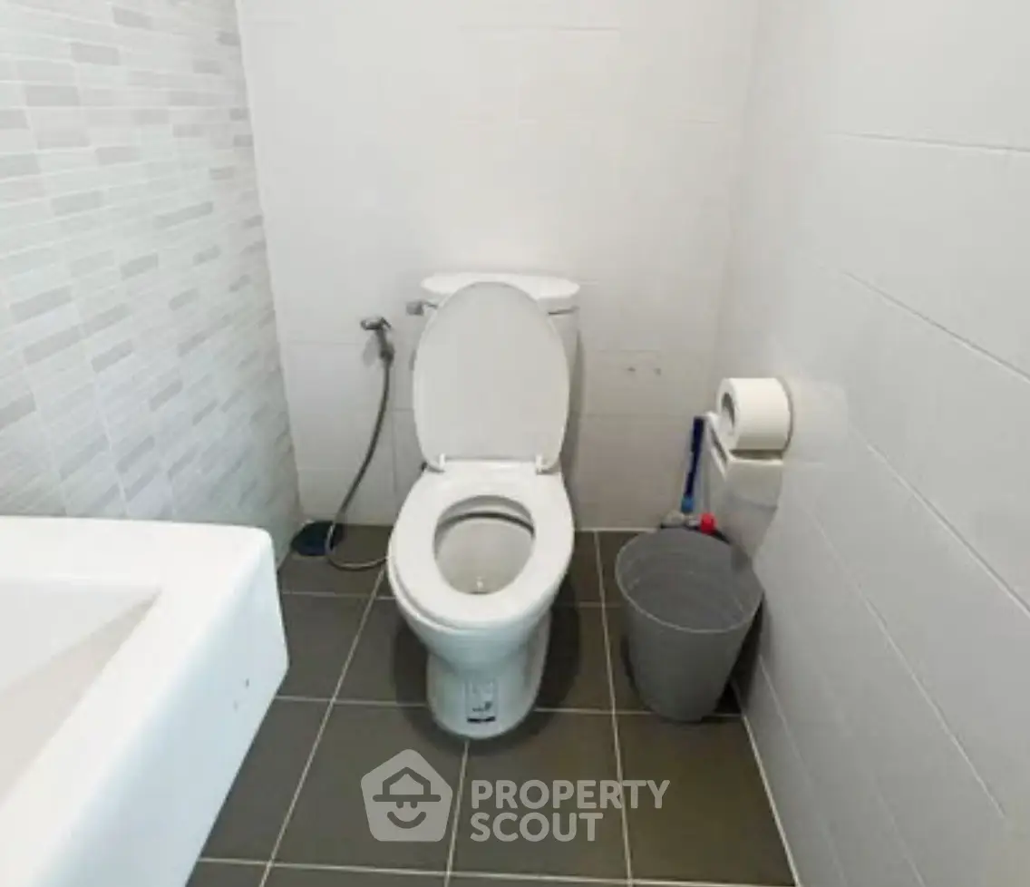 Screenshot 2569-02-09 at 14.20.24.jpg