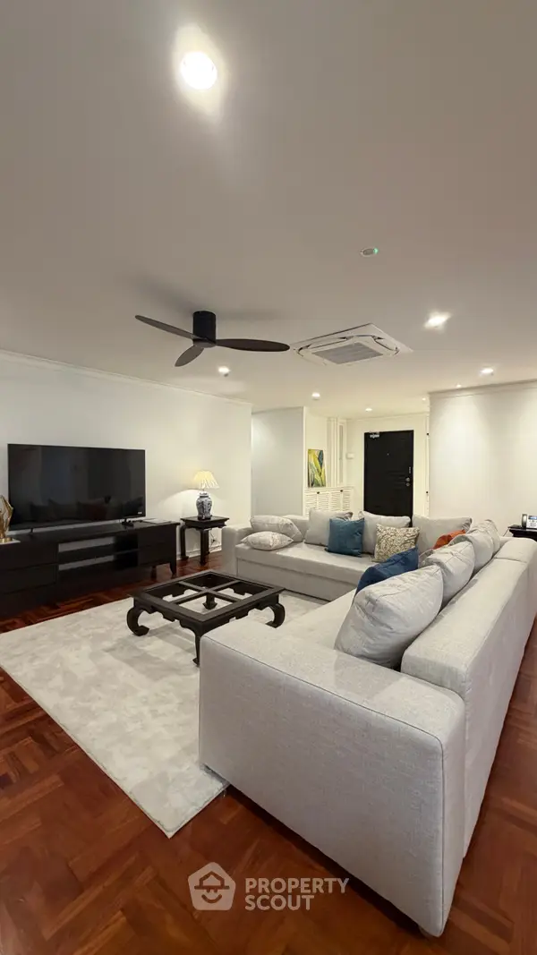 image_rental-28504545