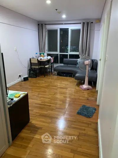  2 Bedrooms Condo at Lumpini Place Water Cliff-4