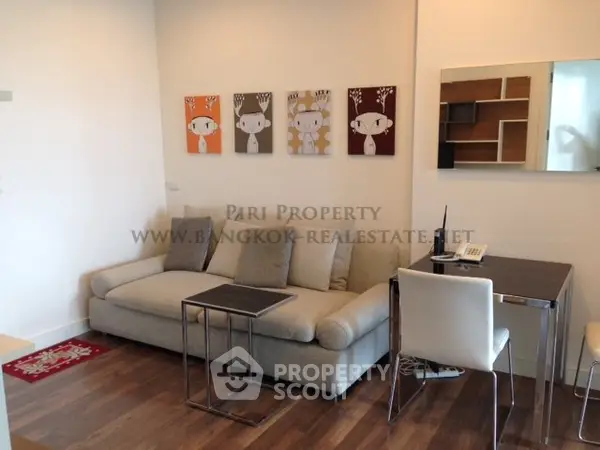 image_rental-5255375