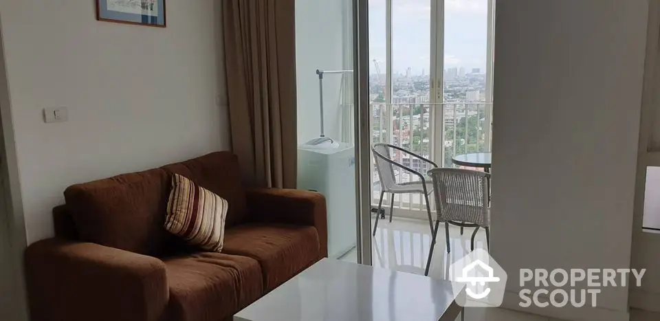 Fully Furnished 1 Bedroom Condo at Ideo Verve Sukhumvit-1