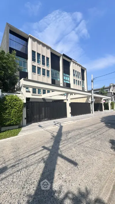 image_rental-30657169