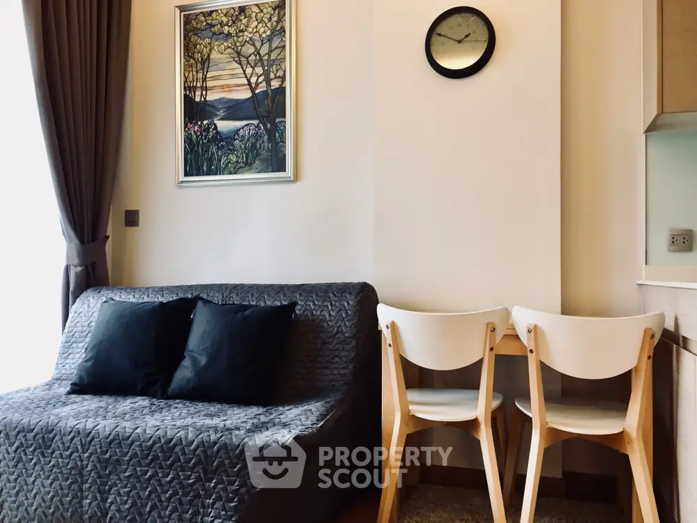  1 Bedroom Condo at Via Botani-1