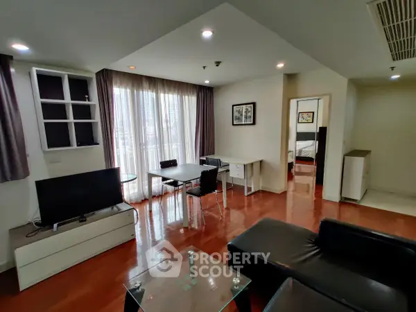 image_rental-5293104