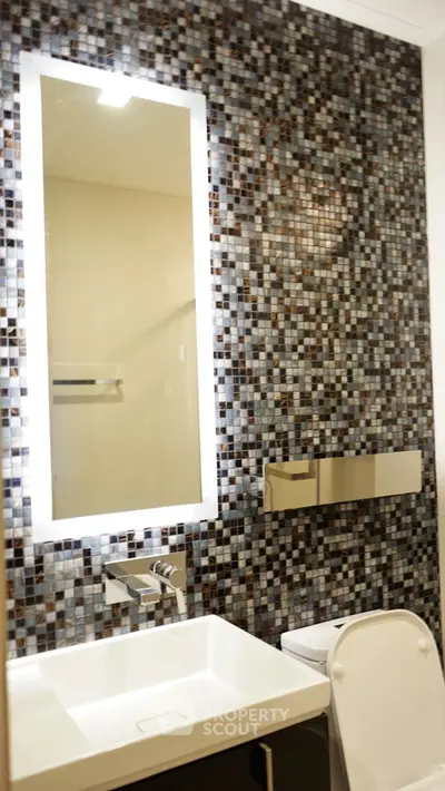  1 Bedroom Condo at The Room Sathorn St Louis-2