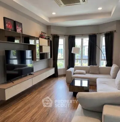 Screenshot 2569-03-23 at 22.29.25.jpg