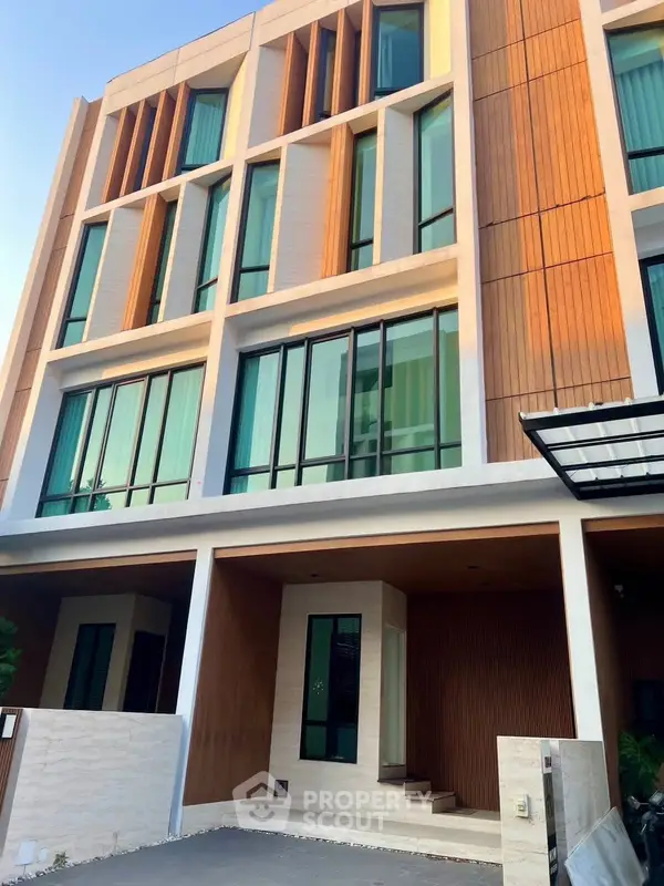 image_rental-30659312