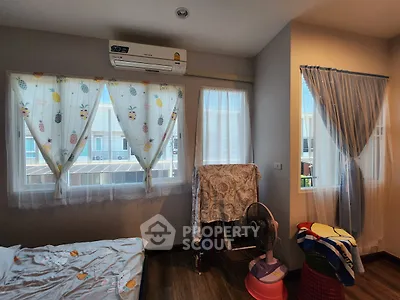 image_rental-16860660