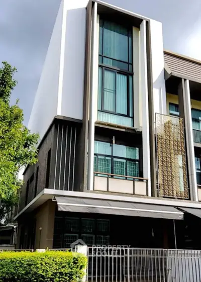 image_rental-31501645