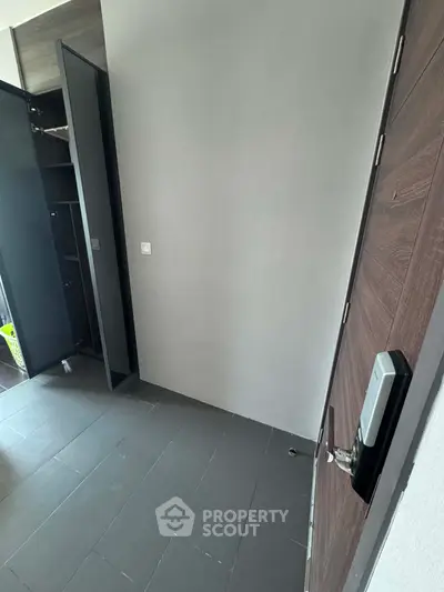 image_rental-31525817