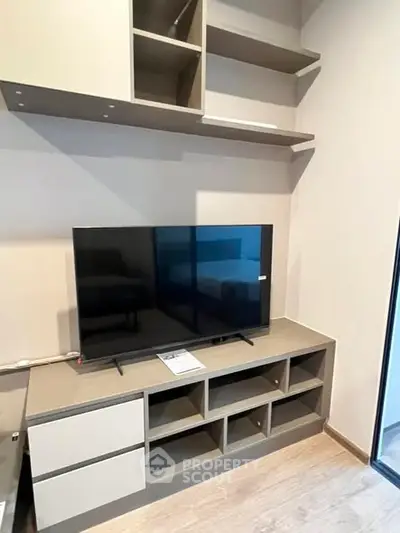 image_rental-29802950