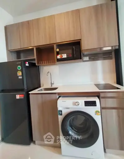 Screenshot 2569-03-14 at 20.14.23.jpg