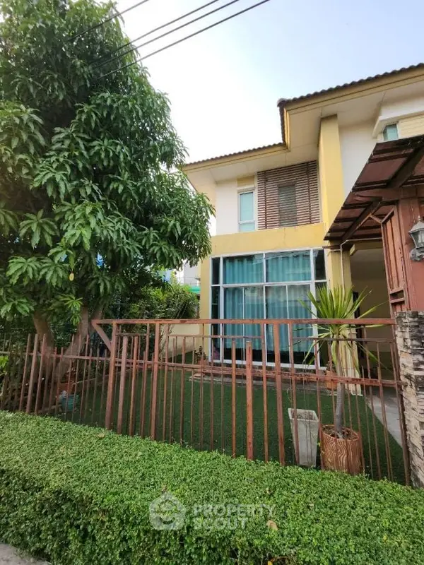 image_rental-14073732