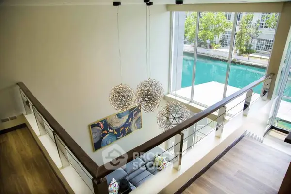 image_rental-27442709