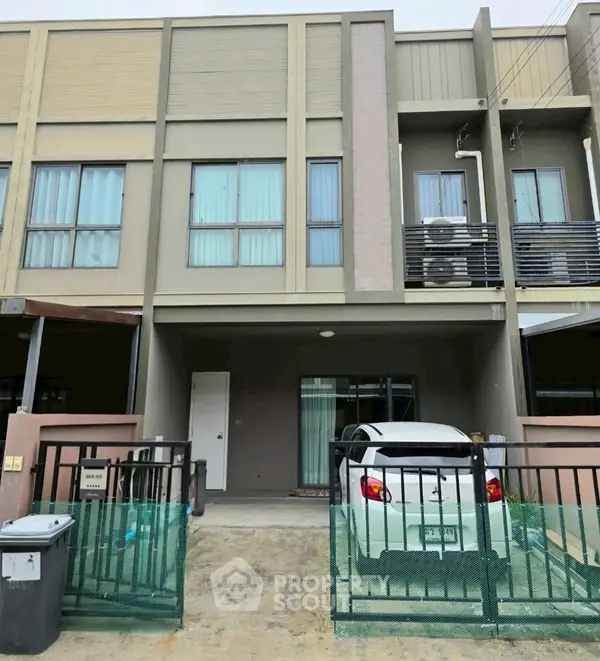 image_rental-28758053