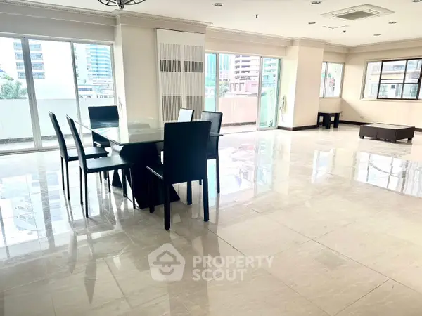 image_rental-16292643