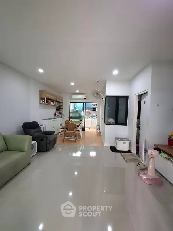 image_rental-19257829