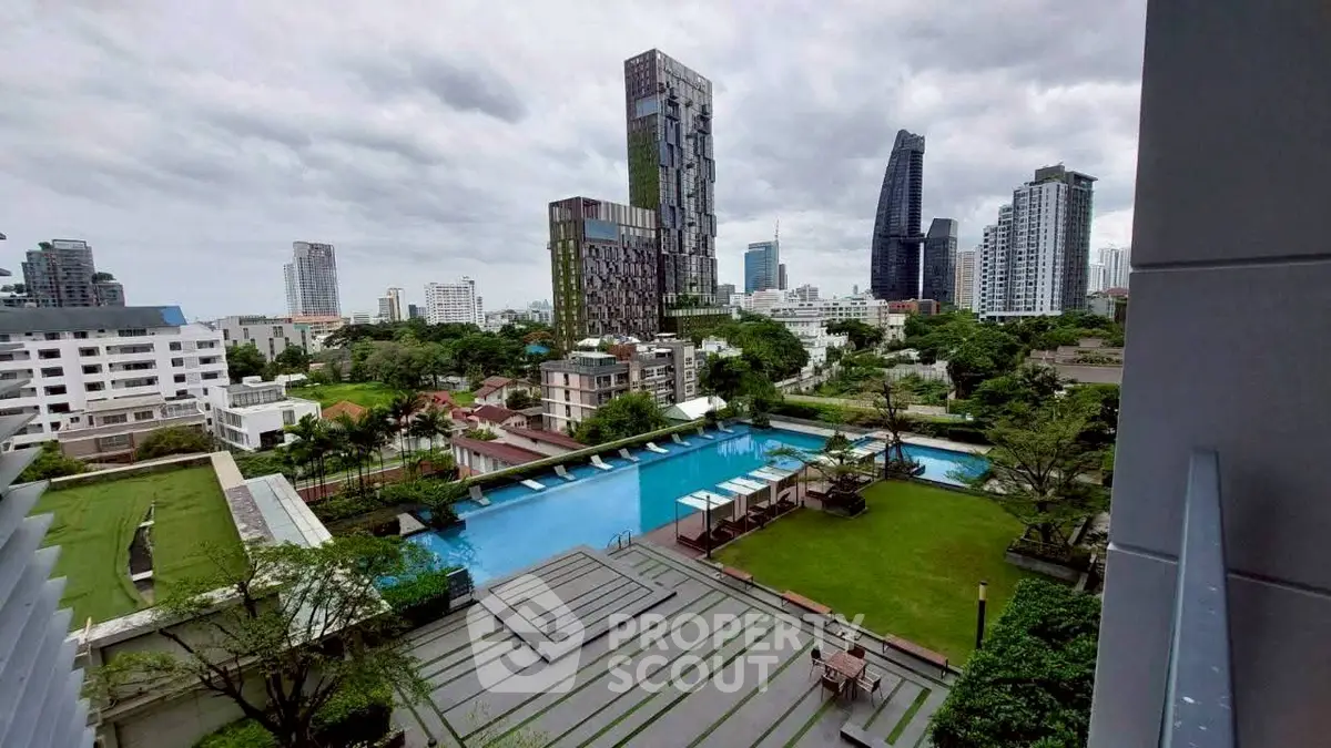 Luxurious urban apartment with stunning pool and city skyline view