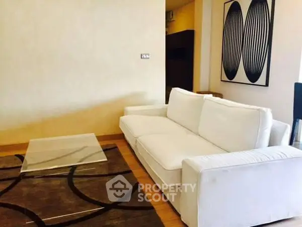 image_rental-5277779